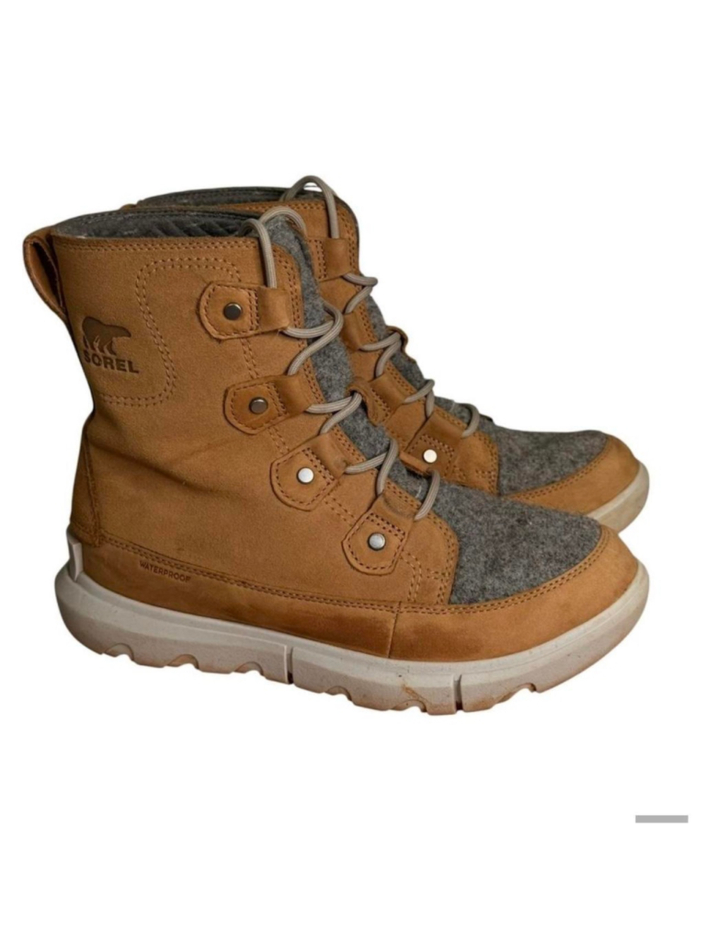 Sorel Caribou brown waterproof boots #hiking #outdoor